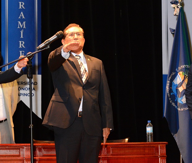 El Dr. José Solís Ramírez protesta como rector de la Universidad Autónoma Chapingo  para el periodo 2019-2023. (Foto: UACh)
