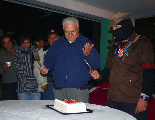 Fernando Yáñez Muñoz (izquierda) y subcomandante Marcos. (Enlace Zapatista)